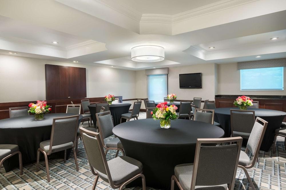 Hampton Inn Boston Bedford Burlington Биллерика Экстерьер фото