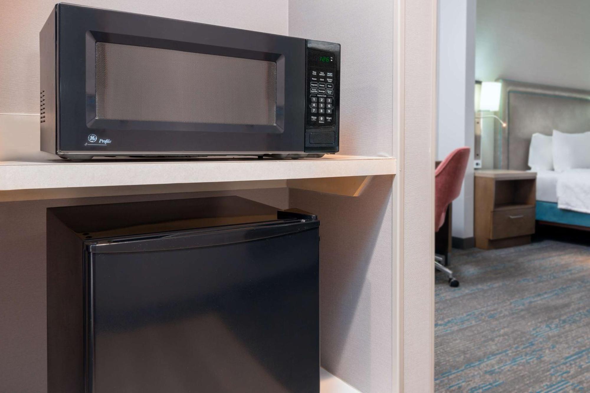 Hampton Inn Boston Bedford Burlington Биллерика Экстерьер фото