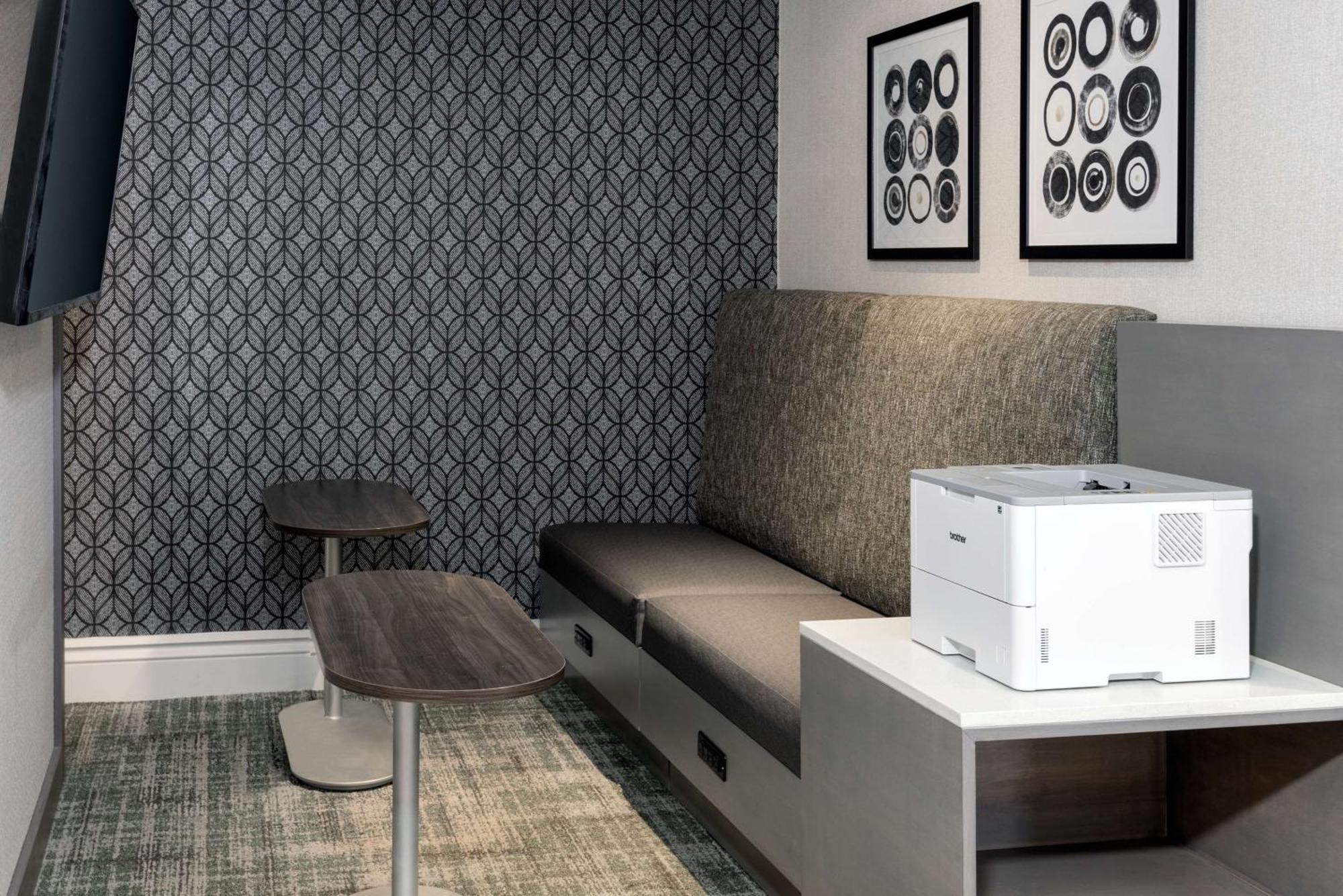 Hampton Inn Boston Bedford Burlington Биллерика Экстерьер фото
