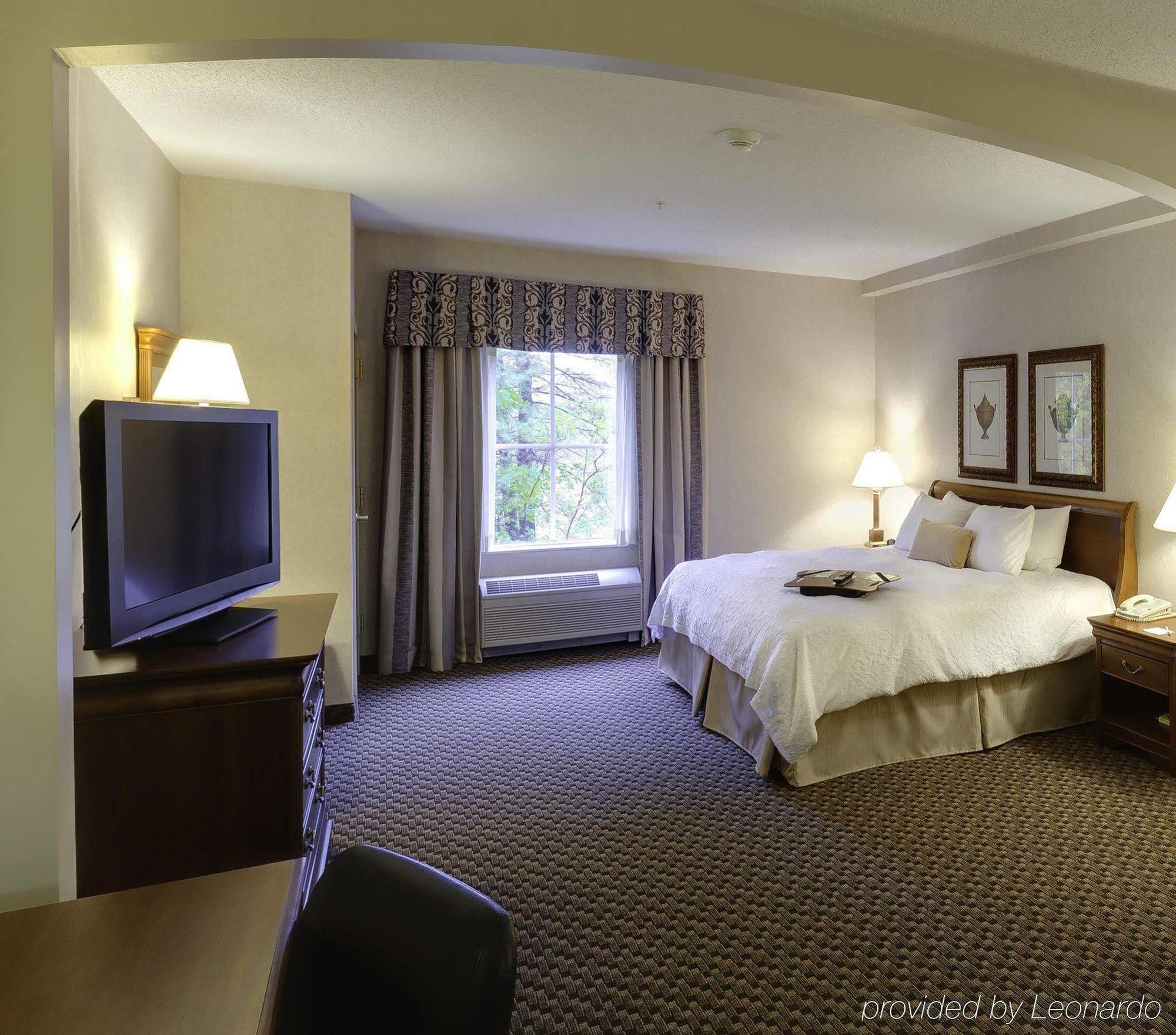 Hampton Inn Boston Bedford Burlington Биллерика Экстерьер фото